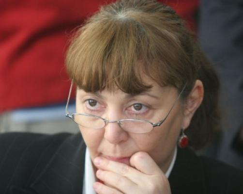 Macovei acuză în PE fraude la referendum. Creţu: A fost un scrutin legal